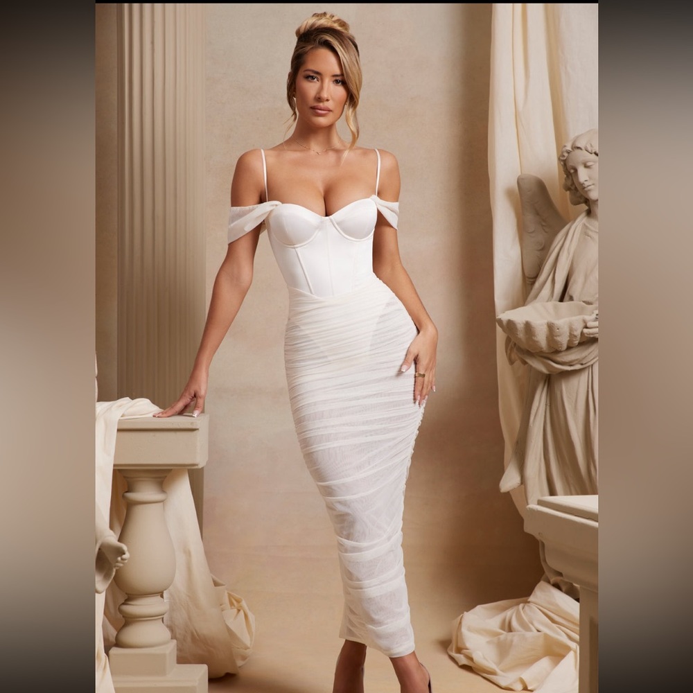 Off The Shoulder Ruched
Corset Maxi Dress in Ivory